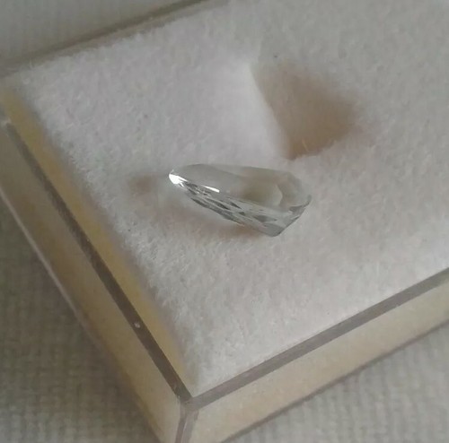 Beautiful 1.95 ct AQUA MARINE 8 X 11 MM Mod Pear Cut Hidden Since 1985