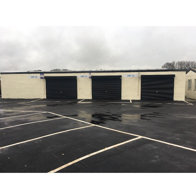 Commercial Unit to Let BD3 Off Leeds Rd in Bradford, West Yorkshire
