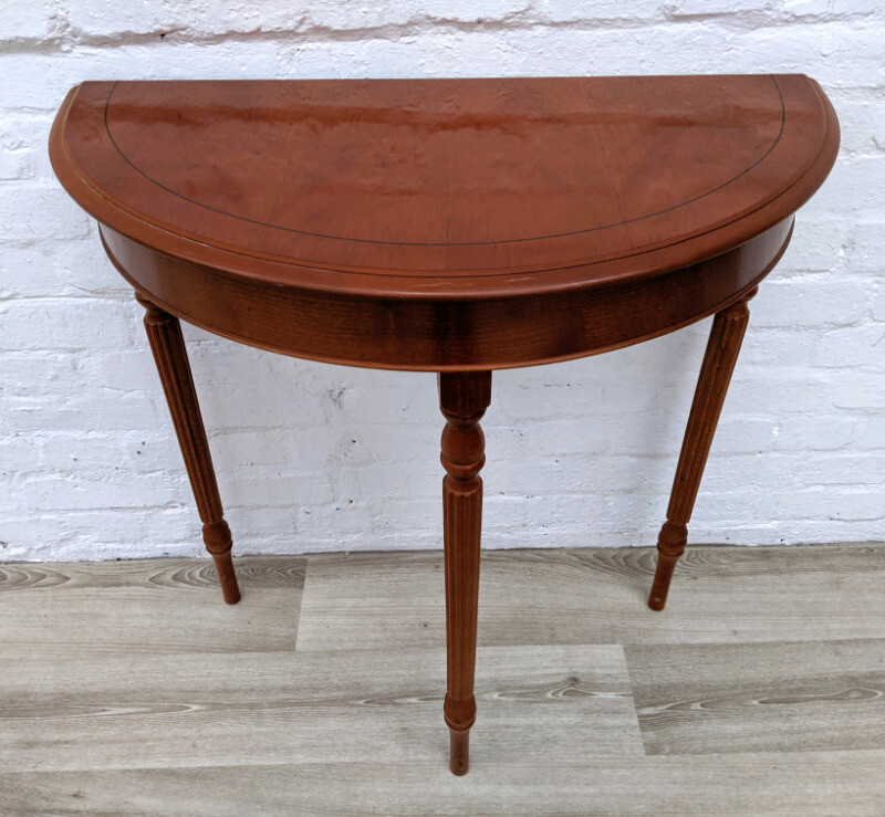 Vintage Half Moon Table (DELIVERY AVAILABLE) in Royal Mile, Edinburgh