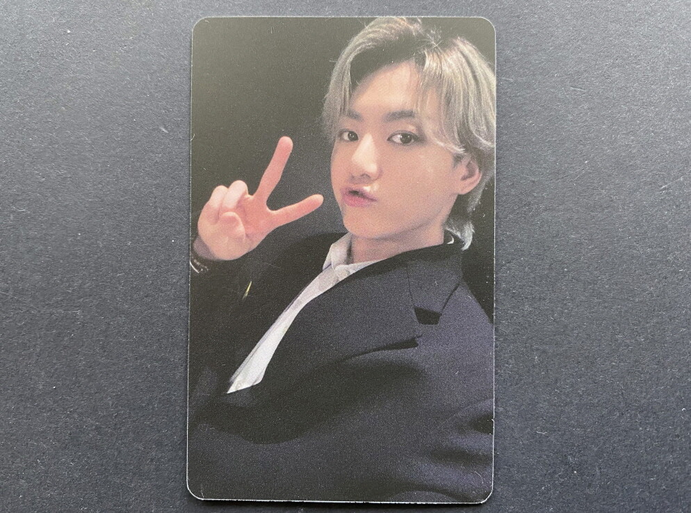 防弾少年団(BTS) - BTS BE  ラッキードロー ジョングク BTS JUNGKOOK BE Deluxe Edition UMS ver LUCKY DRAW Photo Card
