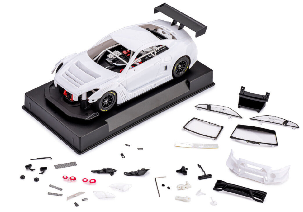 Slot it 1/32 スロットカー Nissan GT-R GT3 Slot It Nissan GT-R NISMO GT3 White Partially Un-Assembled 1