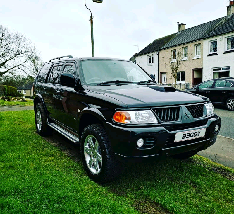 Mitsubishi shogun sport