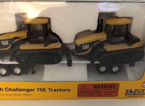 Caterpillar Hauler With Challenger 75E Tractors 1:64 CAT 55082