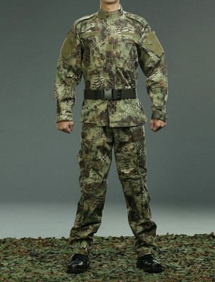 Uniforme estilo militar completo modelo MR XL + RODILLERA TRANSFORMER MR 24/48h