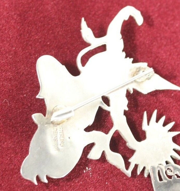 Vintage Sterling Brooches Siam