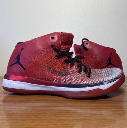 ニンシアレッド Nike Air Jordan 31 XXXI Varsity Red Size 7y 7 Sneakers Shoes