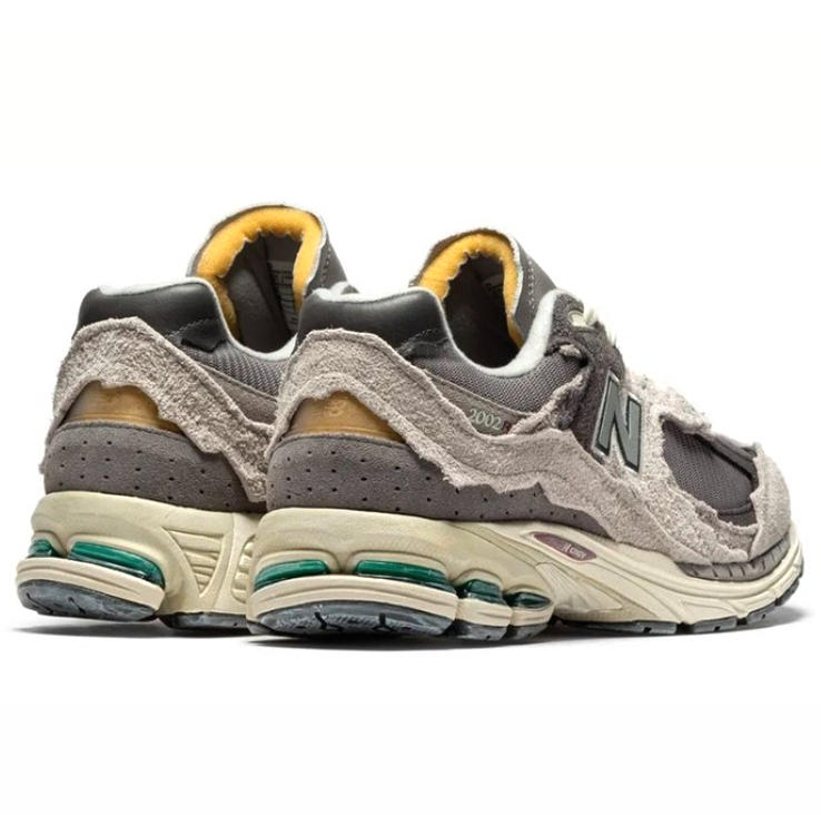 Pre-owned New Balance Balance 2002r Protection Pack Rain Cloud