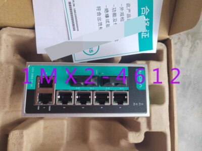 1pc new   MOXA EDS-208A-SS-SC