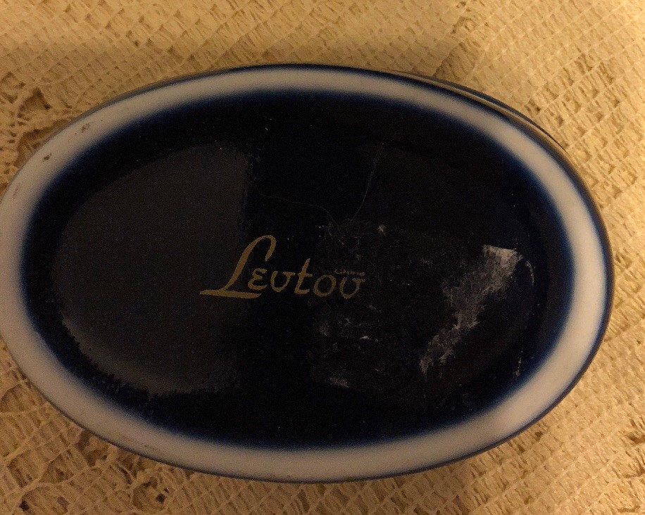 Levtov China Jewelry Ring Holder Oval Blue Gold Couple Marry Me Proposal New