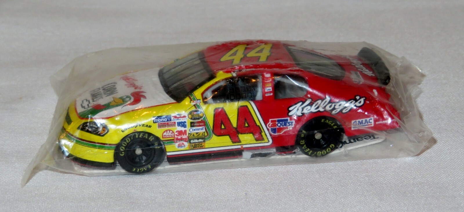 ミニカー Kellogg'sRacing 1/24 ,1/64scale StockCar Kellogg's Corn Flakes Racing Commemorative Mini-Car