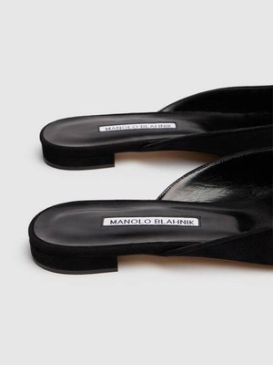 Pre-owned Manolo Blahnik - 10mm Maysale Suede Mules - Black