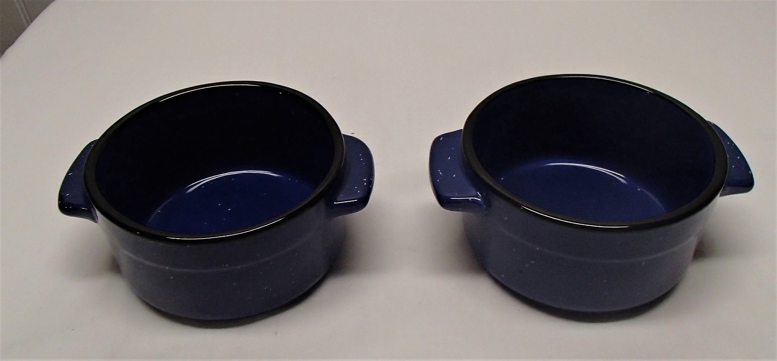 2 Blue Speckled Von Pok & Chang Soup or Chili Bowls With Black Rim Handles, Nice