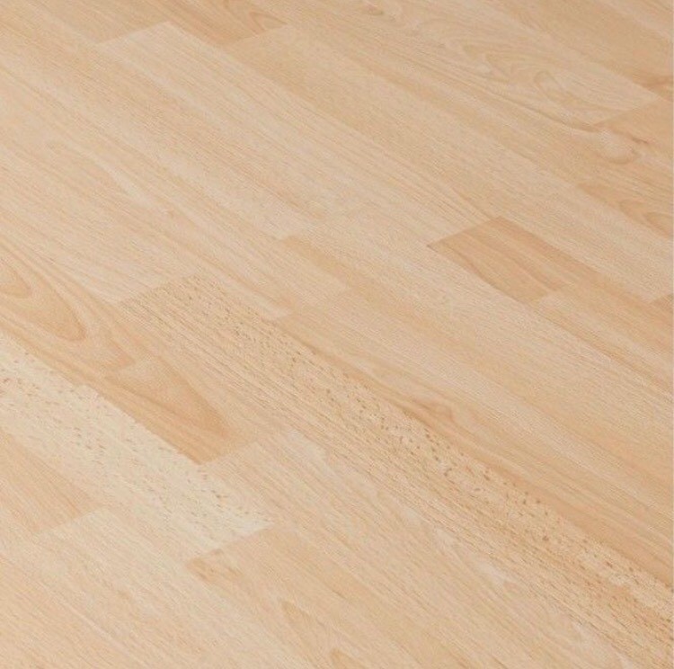 X4 PACKS PREMIER 6MM BEECH STRAIGHT EDGE LAMINATE FLOORING 10m2