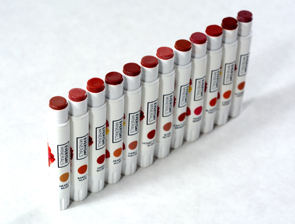 сигареты honey. жидкость snuff. сигариллы corsar of the queen vanilla 5 шт. бэквудс блант. кальянный табак афзал.