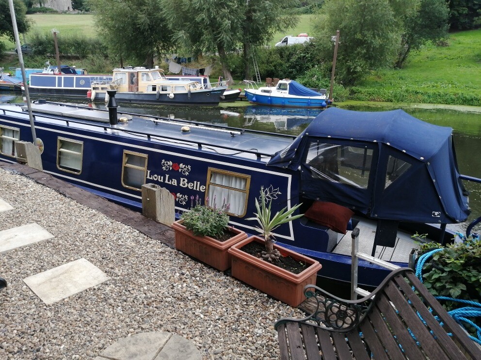 35ft Narrow Boat & 40ft Freehold Mooring in Maidstone, Kent Gumtree