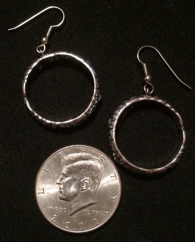 STERLING SILVER TOTEM POLE HOOP EARRINGS SIGNED “MAG STERLING”