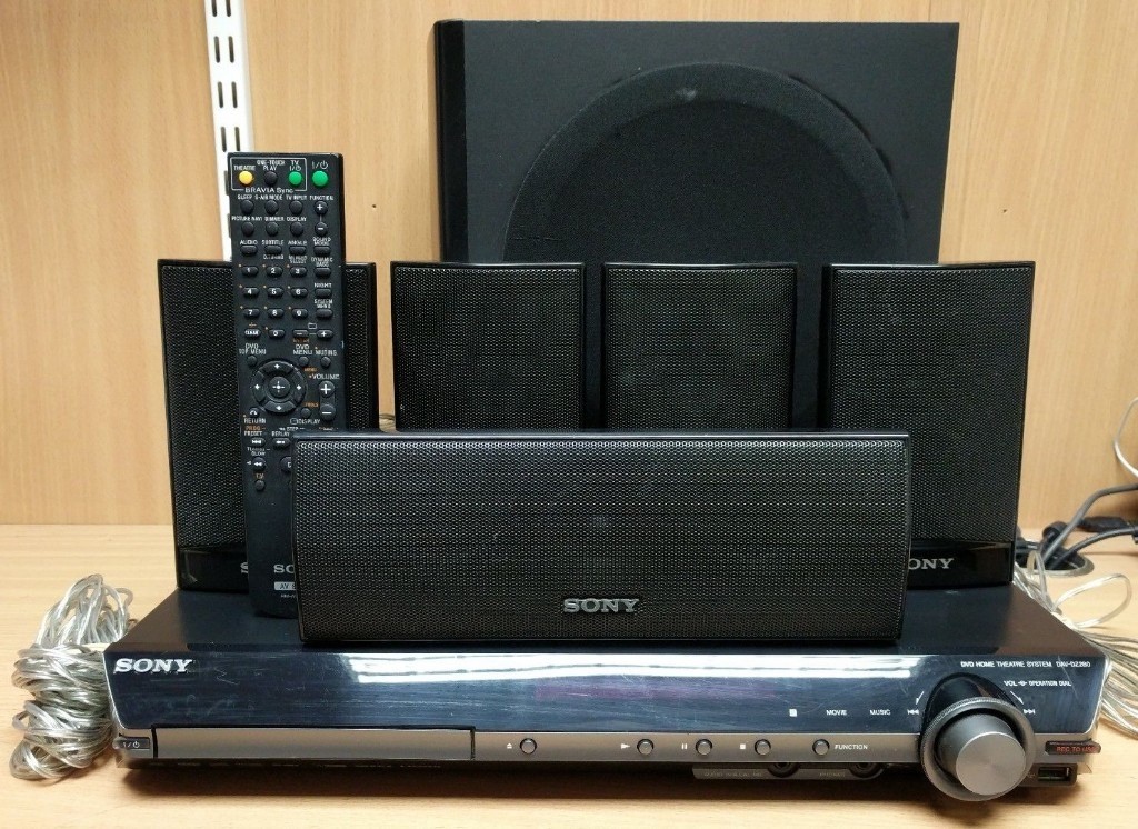 Sony DAVDZ280 Home DVD Theatre System Complete in Esher, Surrey