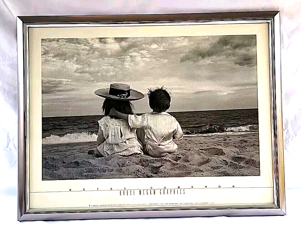 ベッツィー・キャメロン、Betsy Cameron BETSY CAMERON Two Children on the Beach, 1993 Art Print Cute