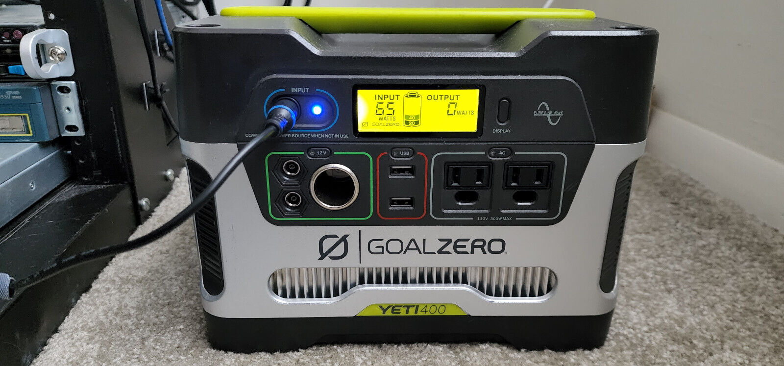 Goal Zero Yeti 400 - Portable Power Station