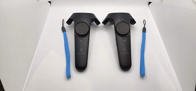 2x HTC Vive Controller Wand Pair Two Straps VR Virtual Reality Excellent Set