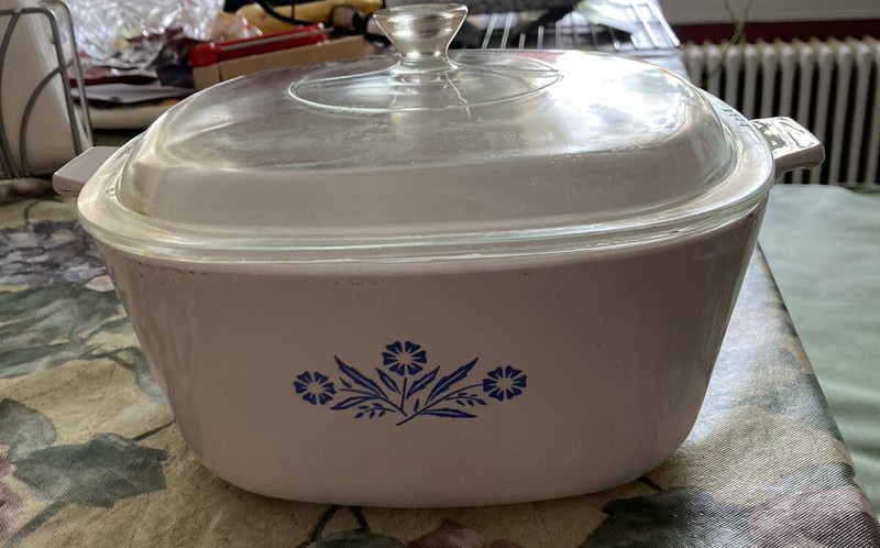 Vintage Corning Ware Blue Cornflower 2 1/2 QT P -