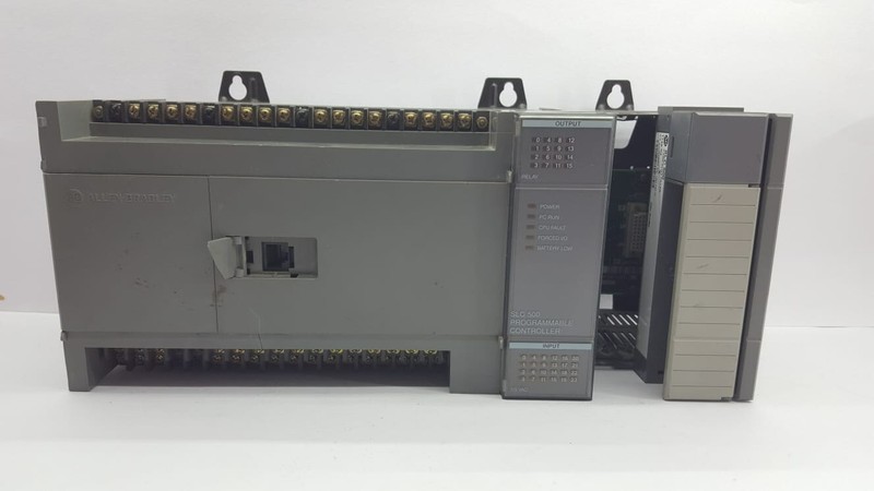 Allen Bradley Slc500 2-Slot Extension Rack Pour FixÃ© I/O UnitÃ©S 1746-A2 Ser.A