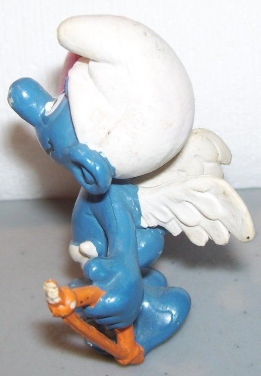 Vintage 1980 Cupid Smurf Bow Heart Schleich Peyo Hong Kong Toy Figure Valentine