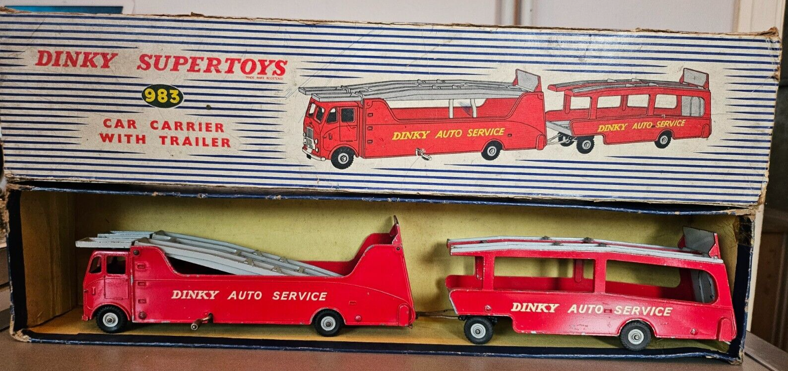 【希少】Dinky Toys トラック Cargo579 33 C ミニカー 希少】Dinky Toys トラック Cargo579 33 C ミニカー