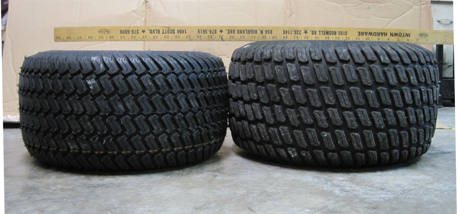 Two 20X10.008 Tubeless Turf Tire Tractor Riding Mower Pair Two 20x10x8