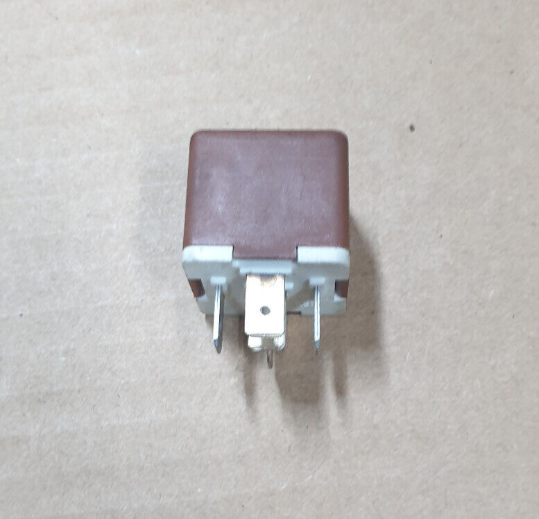 Relais Bitron 12v 25a Renault Clio 2 Master Megane Scenic Twingo  7700810929