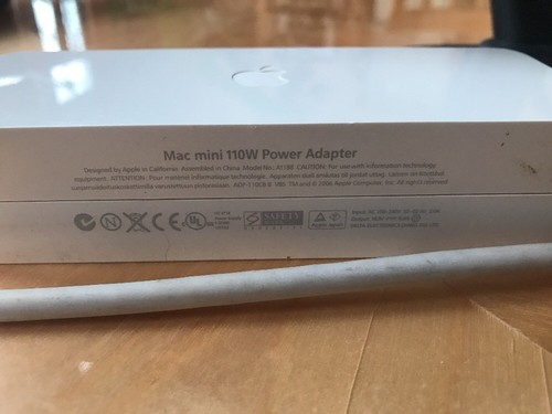 EXCELLENT! Apple A1176  Mac Mini  120GB 1GB WIFI Bluetooth COM Power Adapter +++