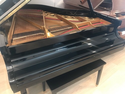 KAWAI grand KG-2 5’10”