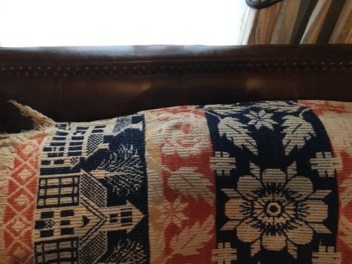 ANTIQUE SCHOOL HOUSE COVERLET 78x69 RARE PATTERN