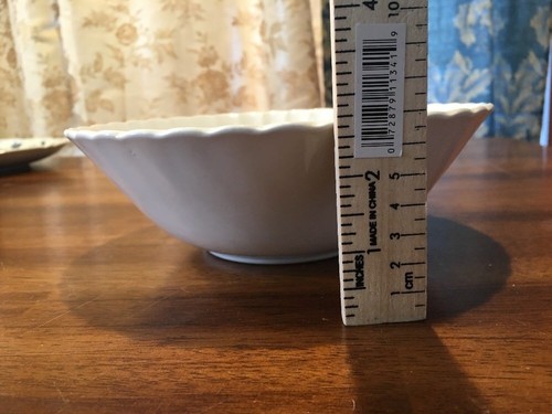 JOHNSON BROS MADE ENGLAND IRONSTONE CHINA, SNOWHITE REGENCY PAT.-SERVING BOWL