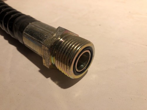 New Holland 43” Flexible Hydraulic Hose 85803353 85812189