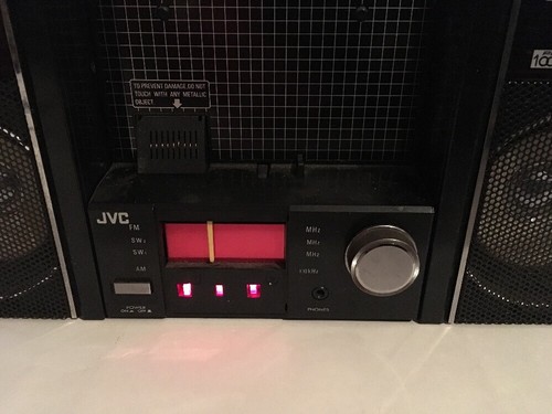 RARE JVC MINI BOOMBOX PC-RM100JW- LINE IN-