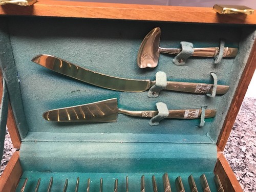 Vintage Cake Dessert Serving Set 19 Pc + Case Torii Gate NC