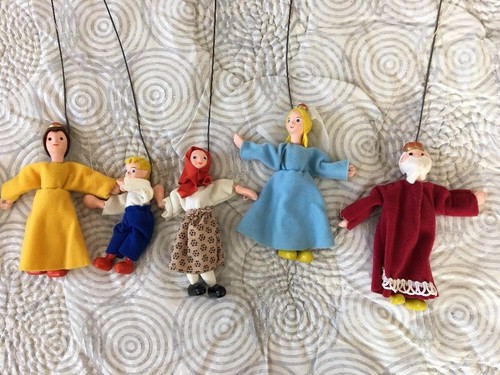 Vintage German Wood Puppet Stage Marionette w/ Lot 9 Puppet Dolls