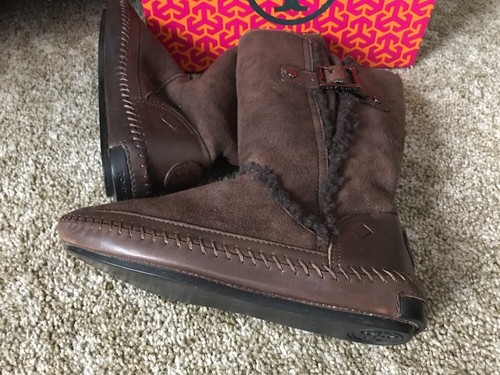 Tory Burch Moccasin Mukluk Women's Boots Size 7 *EUC*