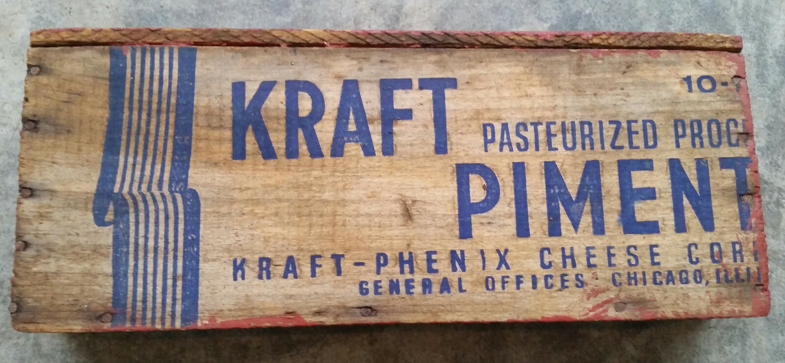 Vintage Kraft Piment Cheese Box
