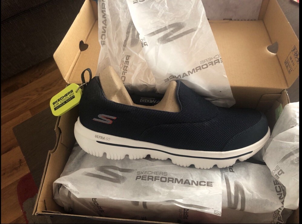 sports direct womens skechers trainers