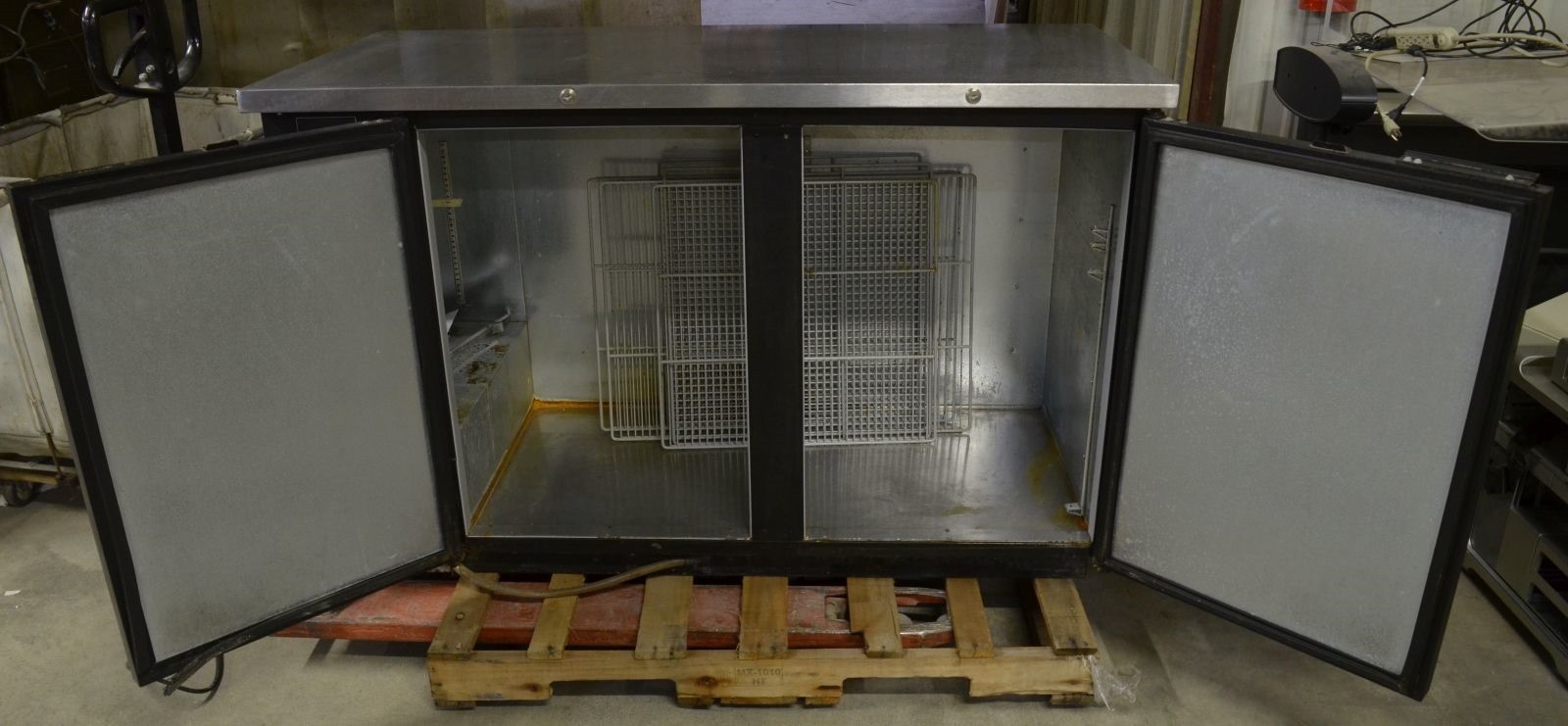 Beverage Air BB58-1 Double 2 Door UnderCounter Refrigerator Cooler Under Counter