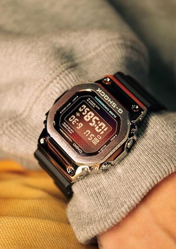 Pre-owned Casio Gm-5600rw-1jf G-shock Brick Pattern Design Japan Import 2024