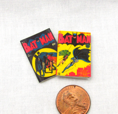 BATMAN COMIC Comic Books 2 Dollhouse Miniatures Illustrated Readable 1:12 Scale 