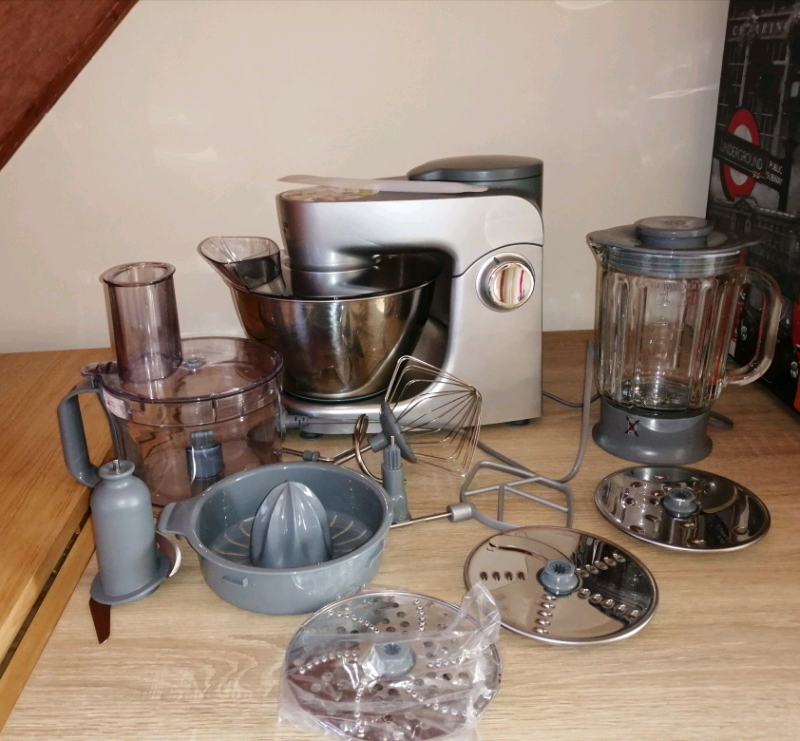 Kenwood multione Stand Mixer KHH321SI in WestcliffonSea, Essex