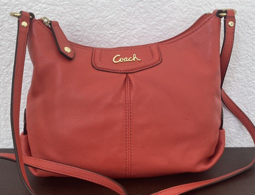 coach レザーバッグ COACH CW381 Gallery Tote Bag In Signature Canvas & Leather