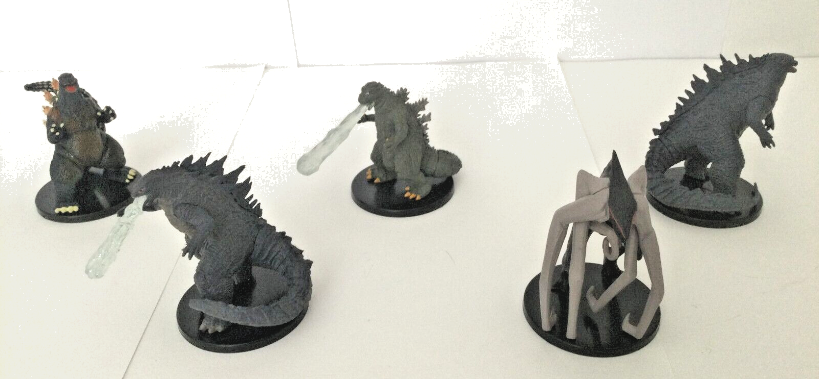 NECA ゴジラ Amazon.com: NECA Godzilla - 12