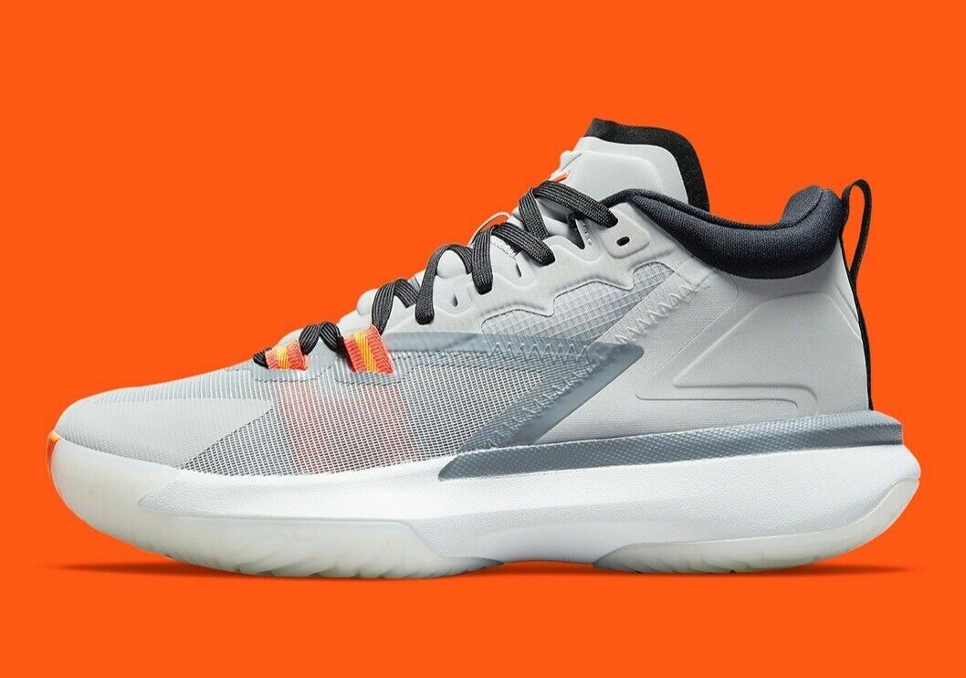 

Мужские кроссовки Nike Jordan Zion 1 Smoke Grey Total Orange DA3130-008, Серый, Jordan Zion 1
