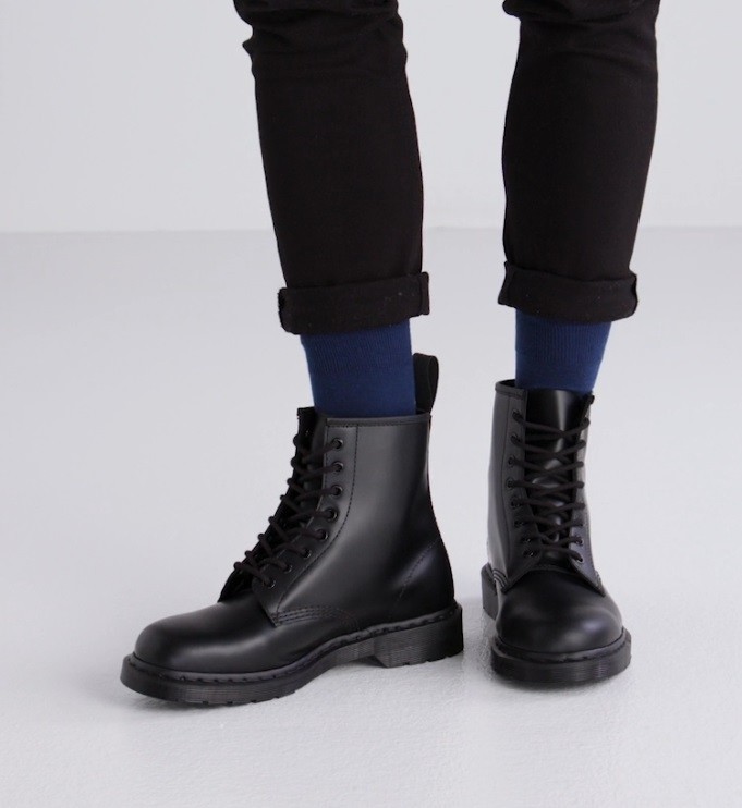 Doc martens mono boots hot sale