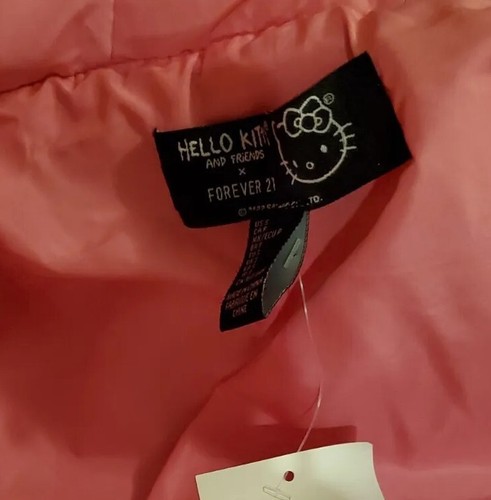 Pre-owned Forever 21 , Hello Kitty & Friends Oversize Puffer Jacket, Women's Size M In Pink